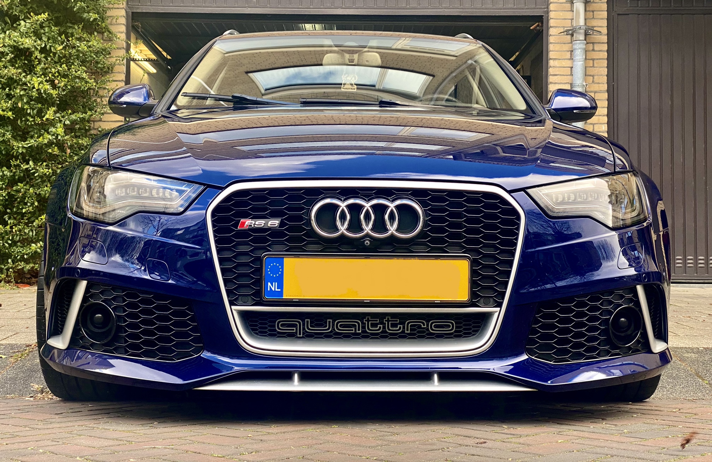 Audi RS6 C7 Estoril Blue