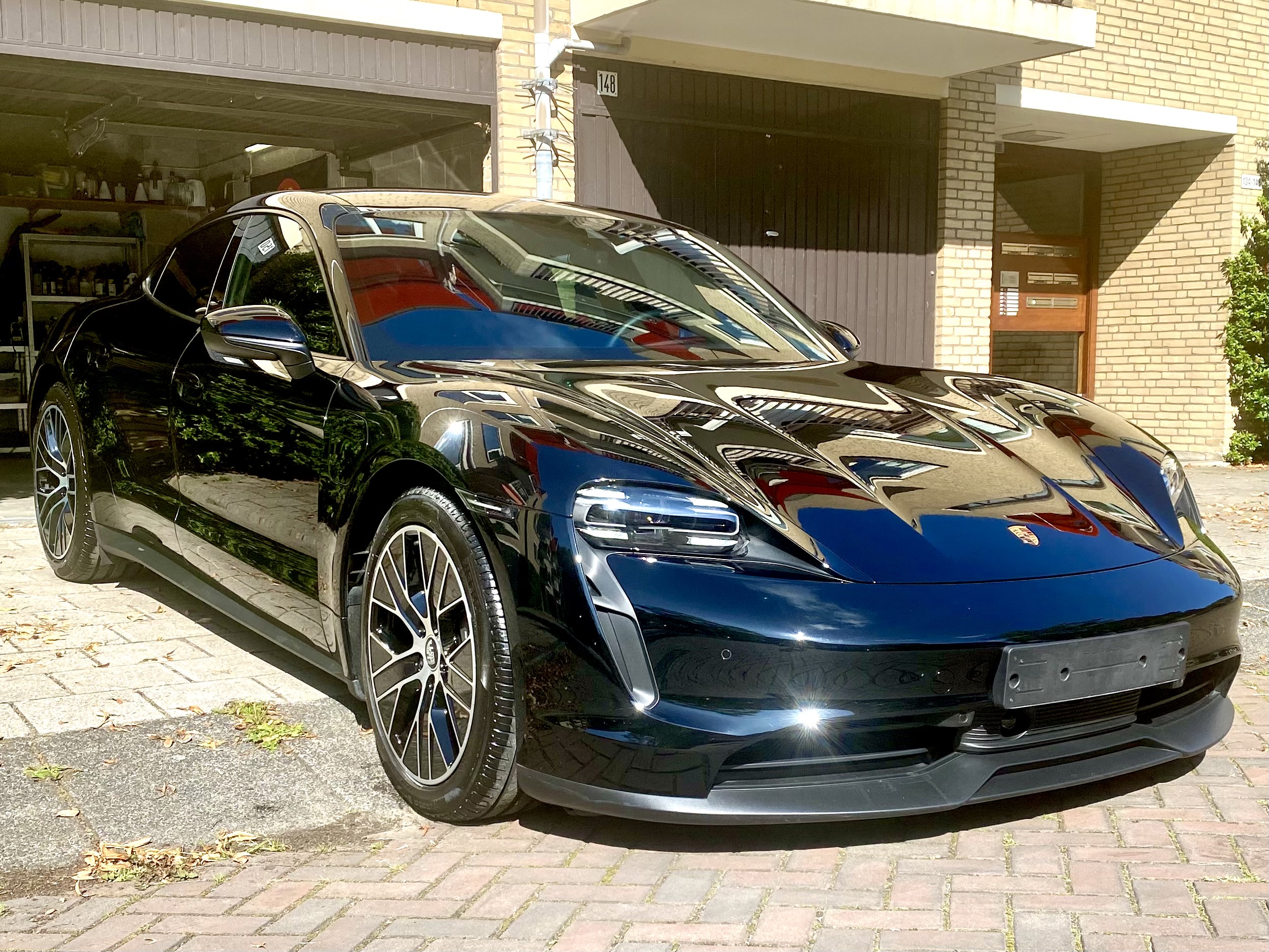 Lakreflectie Porsche Taycan